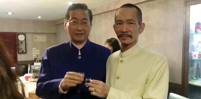 电话